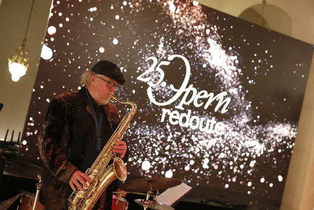 Sigi Feigl, Leiter des gleichnamigen Orchesters, gab bereits eine Kostprobe. | Foto: Kanizaj