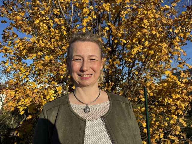 Kleine Auszeiten im Tageslicht können helfen, Stimmung und Energie zu heben, weiß Claudia Greimel. | Foto: Lina Chalusch