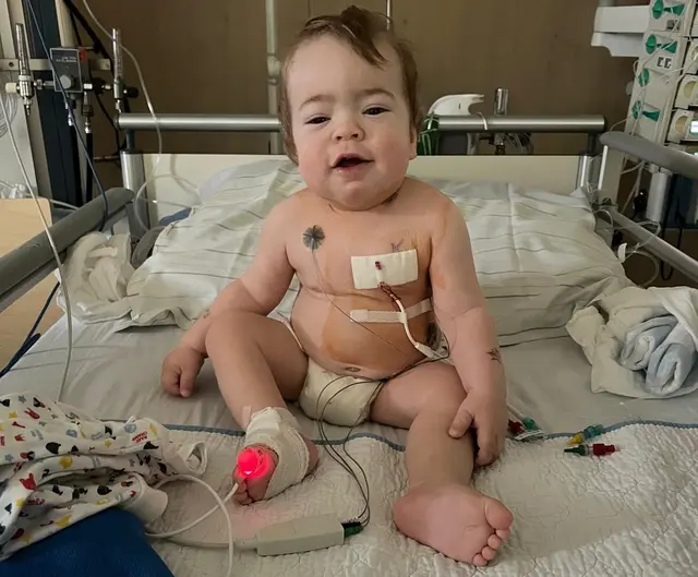 Der kleine Anton muss viel Zeit in Krankenhäusern verbringen. | Foto: Wollendorfer