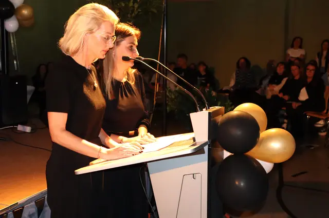 Michaela Detschmann und Christine Mitter-Lapuch (v.l.) waren von den tollen Ideen der Kinder angetan | Foto: Gerhard Langmann