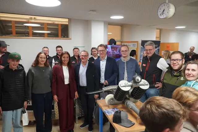Bei den Bergbahnen Obertauern ist viel Andrang. | Foto: Johannes Brandner