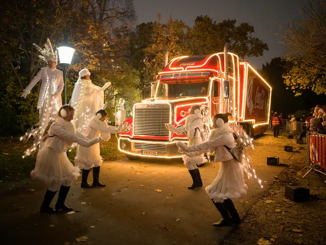 Der ikonische Coca-Cola Weihnachtstruck ist auch heuer wieder unterwegs. | Foto: Coca-Cola/Fabian Skala, Martin Steiger