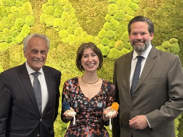 Prof. Dr. Josef Höchtl, Vorsitzende Michaela Prendl, MEP Mag. Lukas Mandl | Foto: Privat