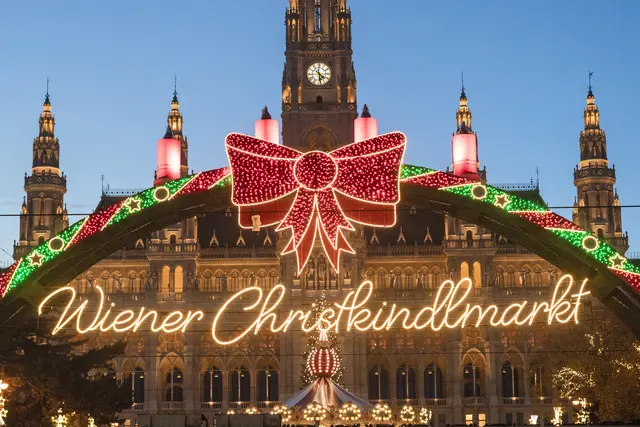 Für den US-amerikanischen Nachrichtensender "CNN" ist der Wiener Christkindlmarkt am Rathausplatz der schönste der Welt. | Foto: Weingartner-Foto / picturedesk.com