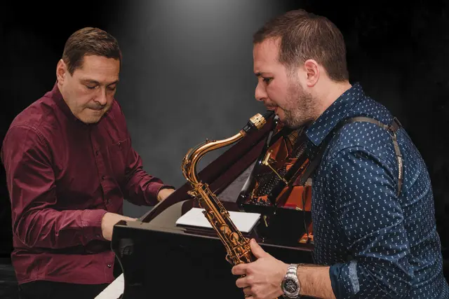 Erik Schuster (r.) und Herbert Otahal geben Gas. | Foto: Wolfgang Wally