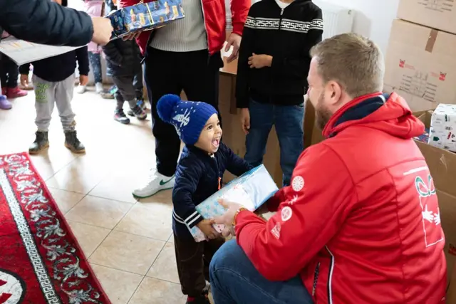 Im Oktober und November sammeln die Mitglieder der österreichischen Serviceclubs im Rahmen der #Weihnachtspackerlaktion tausende Geschenke für bedürftige Kinder in entlegenen und ländlichen Gegenden Osteuropas. | Foto: ©Weihnachtspackerlaktion