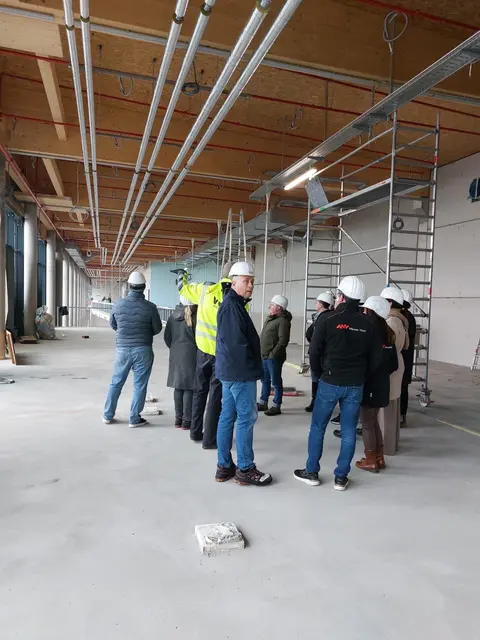 Bauprojekt vor der Fertigstellung: Die neue Messehalle 22 in Wels konnte nun zum ersten Mal besichtigt werden.