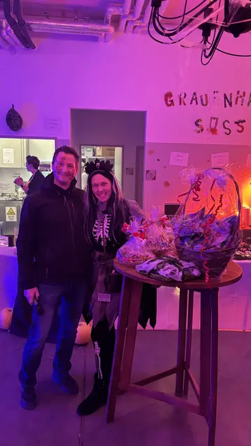 Bezirkstellenleiter Philipp Otto und Freiwilligenkoordinatorin Denise Schneider  | Foto: Rotes Kreuz Großweikersdorf