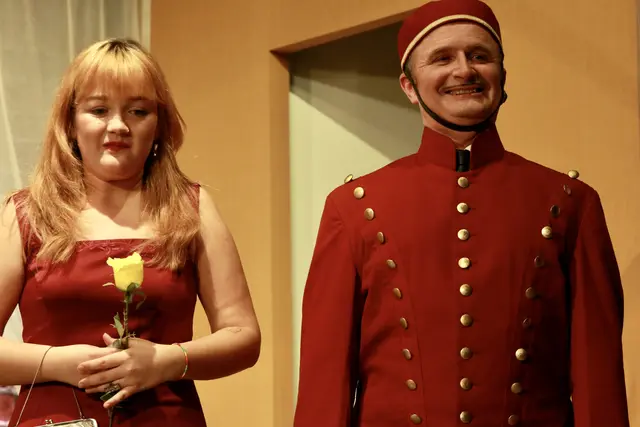 Die Greiner Dilettanten überraschen das erste Mal in der Vereinsgeschichte mit einem Boulevard-Welthit. „Otello darf nicht platzen“ von Ken Ludwig unter der Regie von Gerhard Koller. | Foto:   Dilettanten L. Pühringer