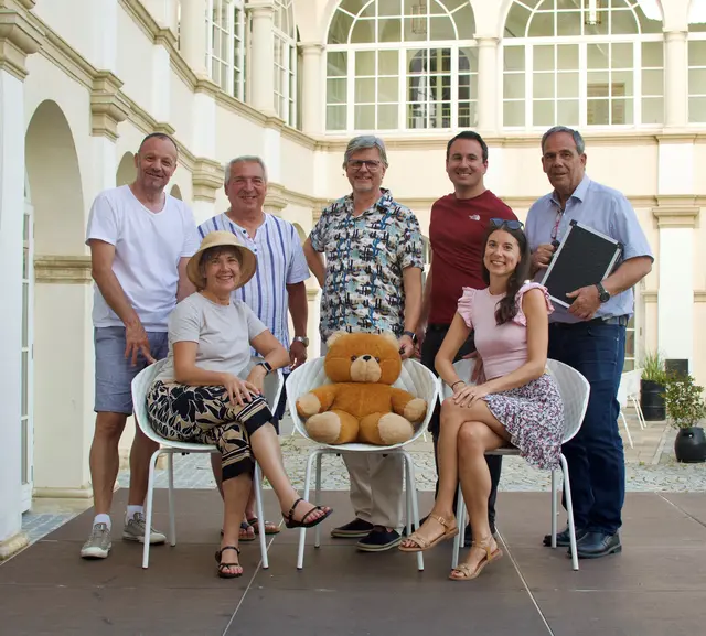 Theatergruppe Katzelsdorf (theakado) unterhält mit "Reset - Alles auf Anfang" zum Guten Zweck. | Foto: theakado
