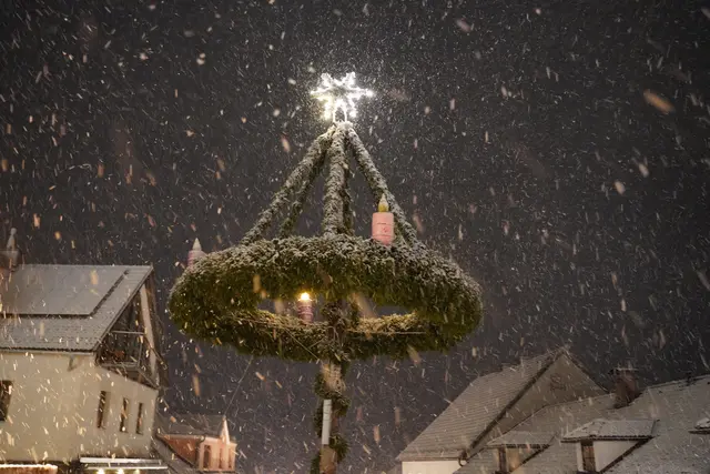 Wenn es zu schneien beginnt, ist die Stimmung, wie im Bild in Bad Traunstein, einfach zauberhaft. | Foto: Evi Leutgeb