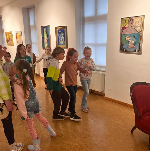 Kinder und Jugendliche im Kunsthaus Köflach, ist Leiterin Ulrike Janach ein großes Anliegen. | Foto: Kunsthaus Köflach