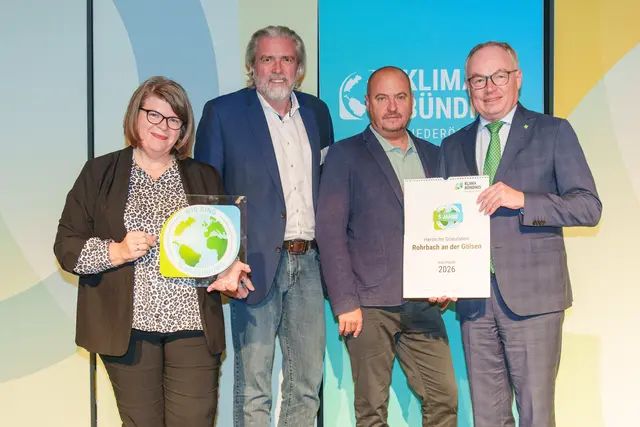 Auszeichnung für Rohrbach an der Gölsen für die langjährige Mitgliedschaft im größten kommunalen Klimaschutz-Netzwerk Europas | Foto: Josef Bollwein