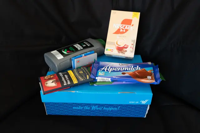 Löskaffee, Schokolade, Duschgel und Zigaretten oder Tabak sind erlaubt. | Foto: Cincelli/dibk.at