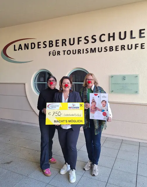 Von links: Michelle Diesel, Barbara Alzner und Sabine Kranebitter. | Foto: LBS Obertrum