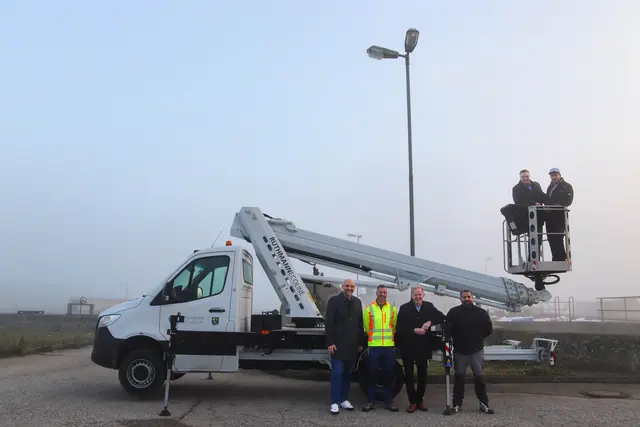 STR Jürgen Schöny, Bauhofleiter Michael Ditzer, Vize Bgm. Christian Pusch, Elektriker Martin Simsek, Bgm. Abg. z. NR Wolfgang Kocevar, Elektriker Christian Reiter | Foto: Stadtgemeinde Ebreichsdorf
