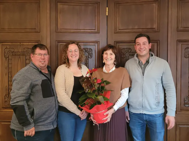 Bürgermeister Arthur Rasch Madlen Leitner, Gertrud Kirchner, Harald Winter | Foto: zVg Marktgemeinde Hofstetten-Grünau