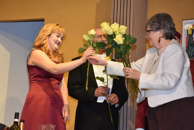 Die Greiner Dilettanten überraschen das erste Mal in der Vereinsgeschichte mit einem Boulevard-Welthit. „Otello darf nicht platzen“ von Ken Ludwig unter der Regie von Gerhard Koller. | Foto: Zinterhof