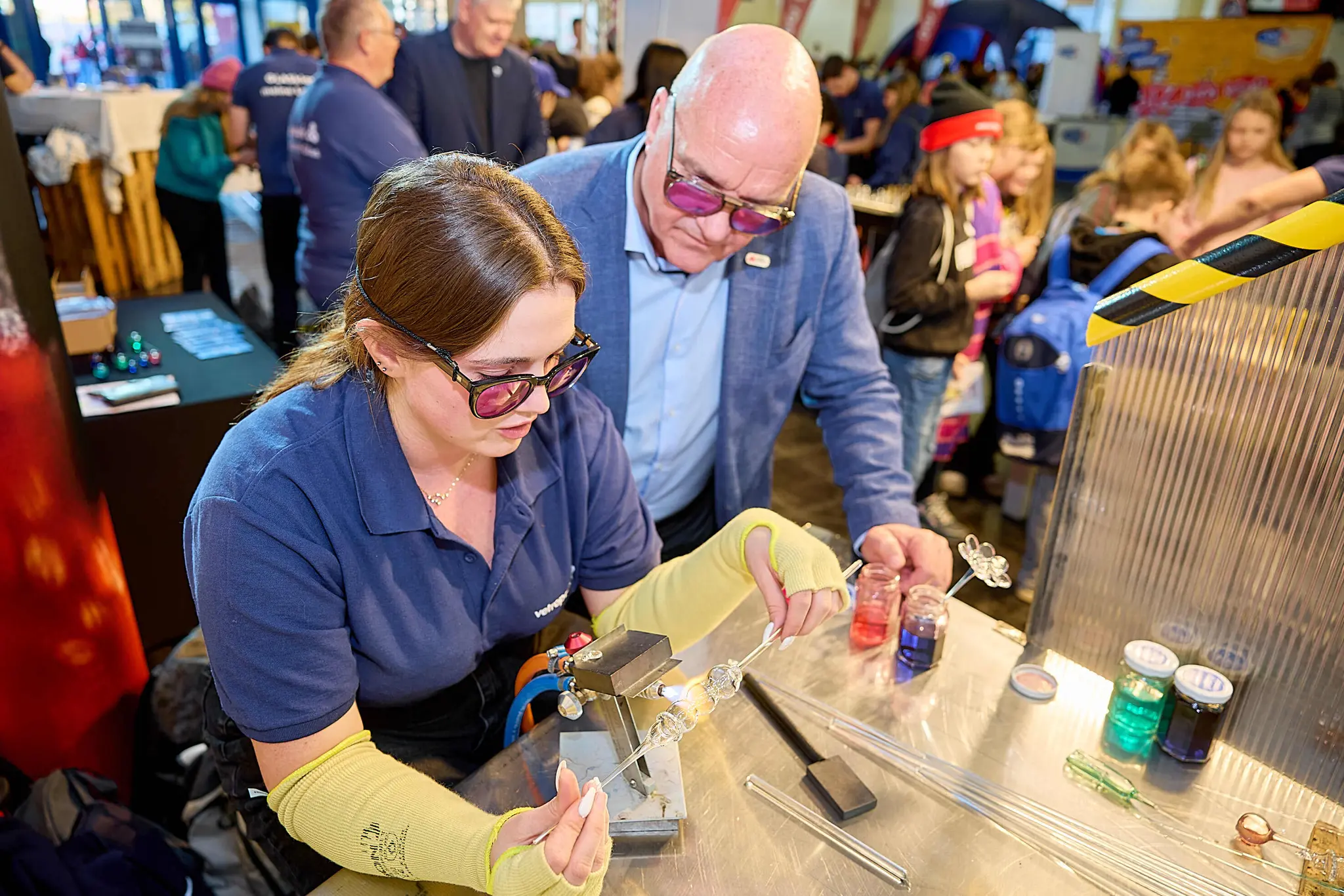 Berufsorientierung mit Spaß: AK Kids Messe „Berufe zum Angreifen“ in ...