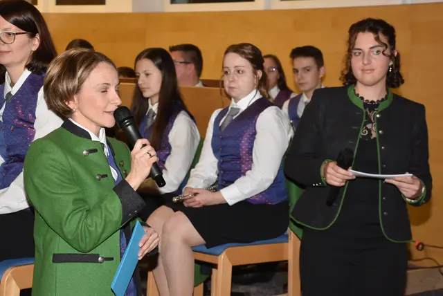 Breaking News - Vereinskonzert des Musikvereins Pabneukirchen 2025. | Foto: Zinterhof