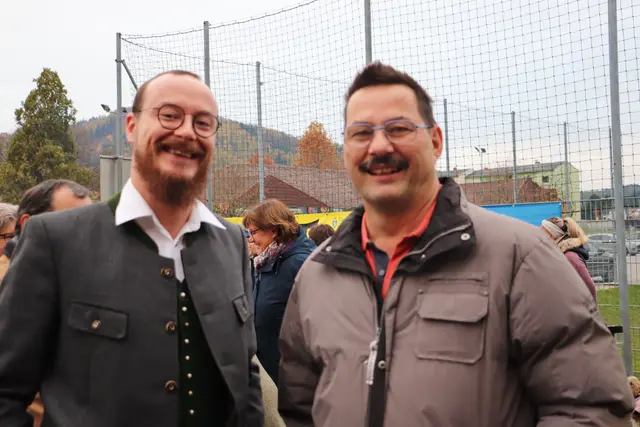 Der Obmann der Trachtenmusikkapelle Judendorf-Straßengel Max Tonsern (li) und der Bezirksobmann Graz-Nord Johann Kolleger.  | Foto: Edith Ertl
