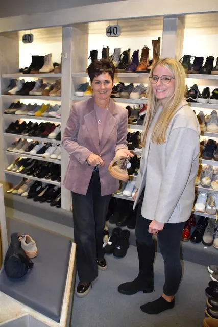 Schuhhaus Öfner: beliebter Treffpunkt vieler Shopping-Queens.