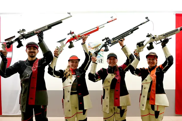 Die erfolgreiche Scheffauer Mannschaft beim Landesligafinale 2025 für Luftgewehr in Innsbruck (v.l.n.r.: Marcel Szentannai-Güney, Anja Krainz, Theresa Exenberger, Sissi Habenicht). | Foto: Christian Kramer