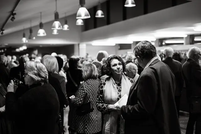Reger Andrang herrschte beim Opernabend im Foyer der Stadthalle Ternitz. | Foto: Santrucek