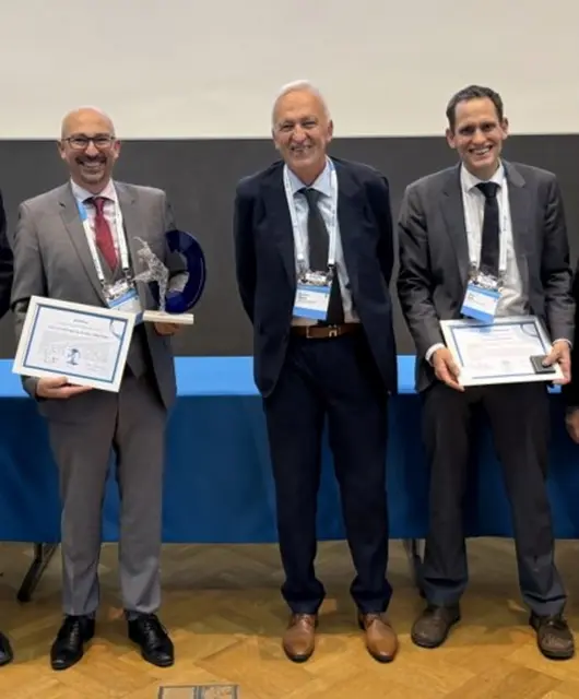 Die drei Preisträger: Daniel Kiener (Lehrstuhl für Materialphysik), Reinhard Pippan und Oliver Renk (Lehrstuhl für Metallkunde). (v. l.) | Foto: KIT/Kirchlechner