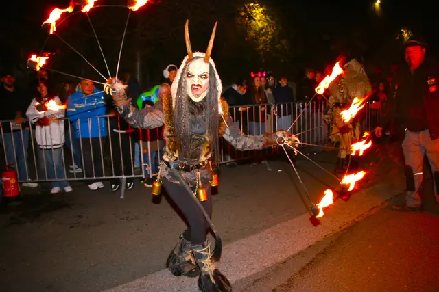 Feuershow von Abaddon-Pass Hausmannstätten