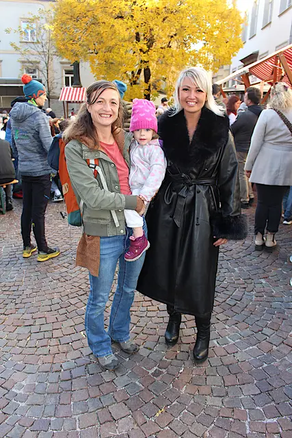 Maria, Bernadette und Julia