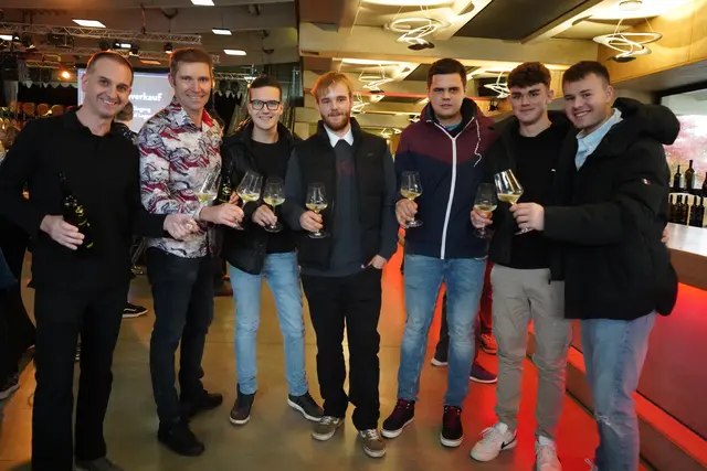 Andauer Jugend mit Winzer Erich Scheiblhofer | Foto: Andrea Glatzer