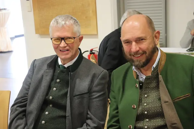 Wundschuhs Bgm. a.D. Karl Brodschneider und Wolfgang Weingerl | Foto: Edith Ertl