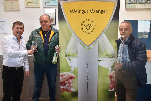 Winzer Emmerich Wanger mit Karl Leitner und Walter Bogath | Foto: Michael Strini