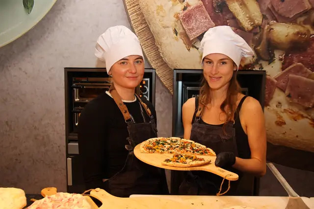 Pizza in verschiedenen Variationen gab es bei Linda und Anne.