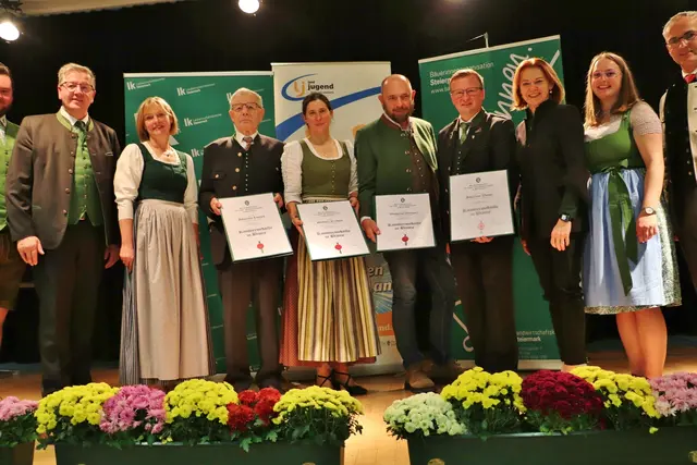 Vier Kammermedaillen gingen an Frohnleitner Persönlichkeiten | Foto: Edith Ertl
