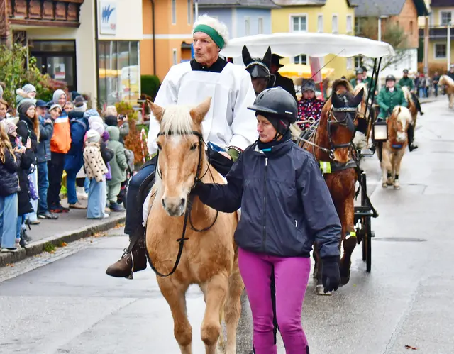  Diakon Dipl.Theol. Bernd Hüsers