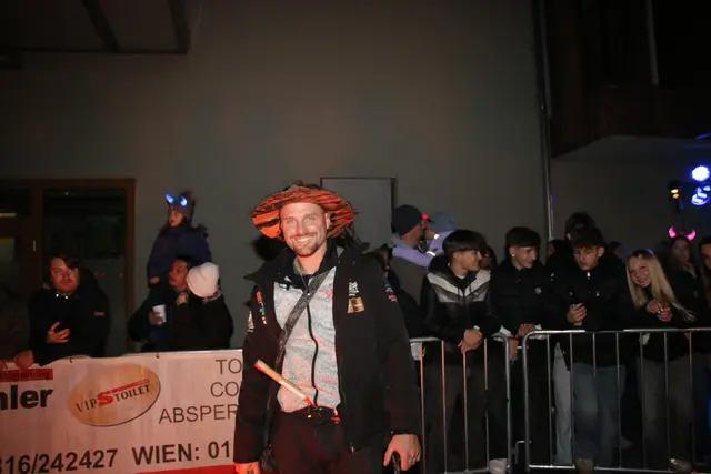 Obmann Abaddon-Pass, Oliver Hasenhüttl