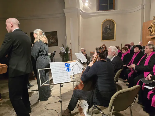 Solisten, Chor und Streicherbegleitung für die Kantate von Johann Sebastian Bach. | Foto: Peter Sattler