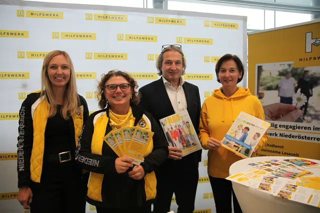 Michaela Pasching - Ehrenamtsservice Hilfswerk NÖ
Marion Gabler-Söllner - Vizepräsidentin Dachverband NÖ Selbsthilfe
Ronald Söllner - Vorstandsvorsitzender Dachverband NÖ Selbsthilfe
Andrea Wolf - Ehrenamtsservice Hilfswerk NÖ