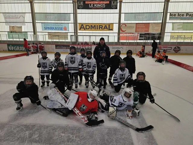 Die  U9 der LE Kings mit Trainer Wolfgang Rennhofer. | Foto: LE Kings