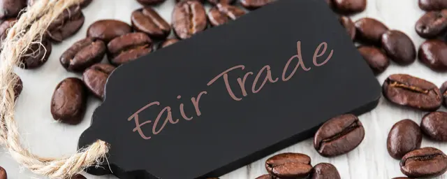 Dass Fairer Handel wirkt, weiß auch der Weltladen Schärding: "Fair gehandelte Produkte schaffen Perspektiven für die Menschen, die am Anfang der Lieferkette stehen", sagt Geschäftsführerin Claudia Diesenberger.  | Foto: Smarterpix/Pixelot