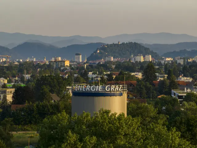 In den kommenden Jahren soll das Grazer Fernwärmenetz weiter ausgebaut werden. Der Stopp des Geothermie-Projekts durch die OMV bringt den Plan allerdings ins Wanken.  | Foto: bitframe
