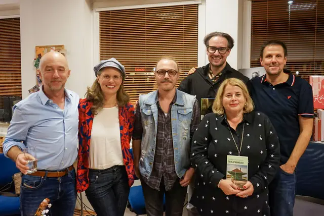 Martin Hollweck, LH-Stv.in Anja Haider-Wallner, Christoph Jarmer, Thomas Hofer, Büchereileiterin Bettina Steiger-Grimmer und Wolfgang Millendorfer. | Foto: Stadtgemeinde Mattersburg