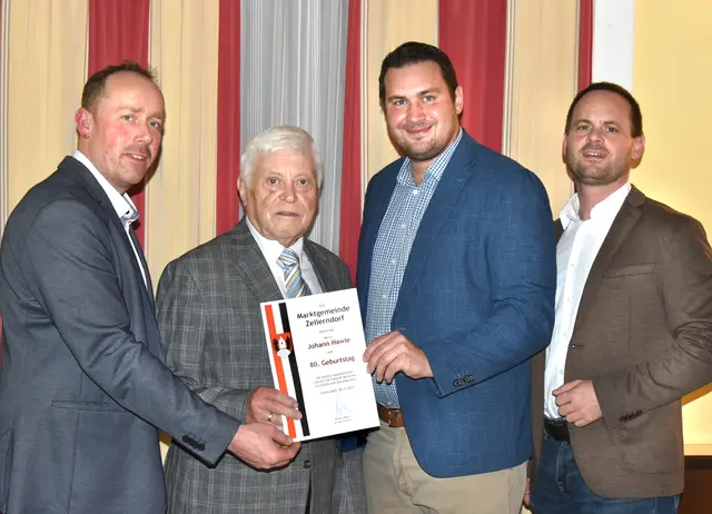 Ehrung Johann Hawle zum 80. Geburtstag | Foto: Herbert Schleich