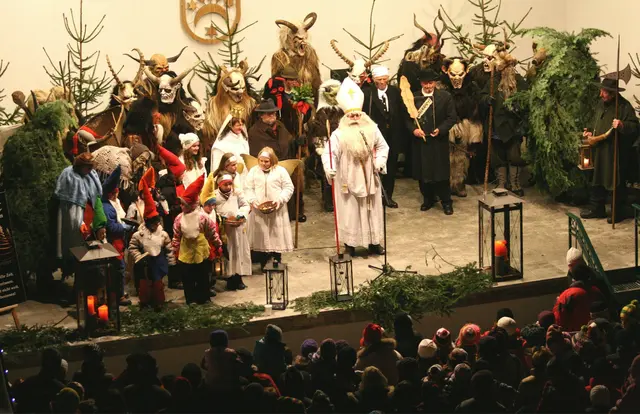 Der Niglo-Umzug in Windischgarsten, am 5. Dezember, gehört zum immateriellen Kulturerbe der Unesco. Viele Figuren gibt es nur im Garstnertal. | Foto: Habersack