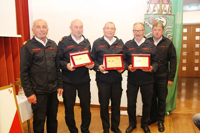 LFR Josef Krenn, ABI Anton Platz, HBM Franz Hubmann, HLM Josef Haiden, BR Friedrich Partl | Foto: ABI d. V. Herbert Putz/BFVLB