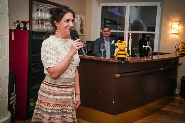 Viktoria Sturm führte charmant durch den Abend | Foto: Marcel Pail