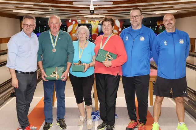 Platz 3 und Bronze in der Mannschaftswertung holte das »Team Leitner« mit Alfred Leitner, Ingrid Lands-mann und Melitta Leitner-Meßner