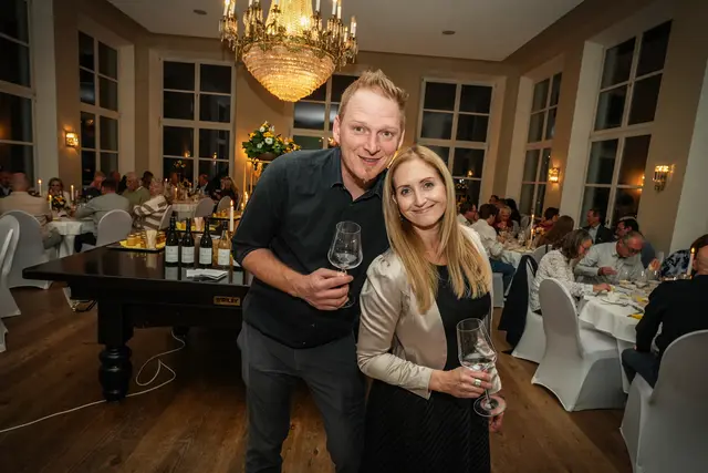 Kellermeister Alexander Scherübl mit Partnerin Martina | Foto: Marcel Pail